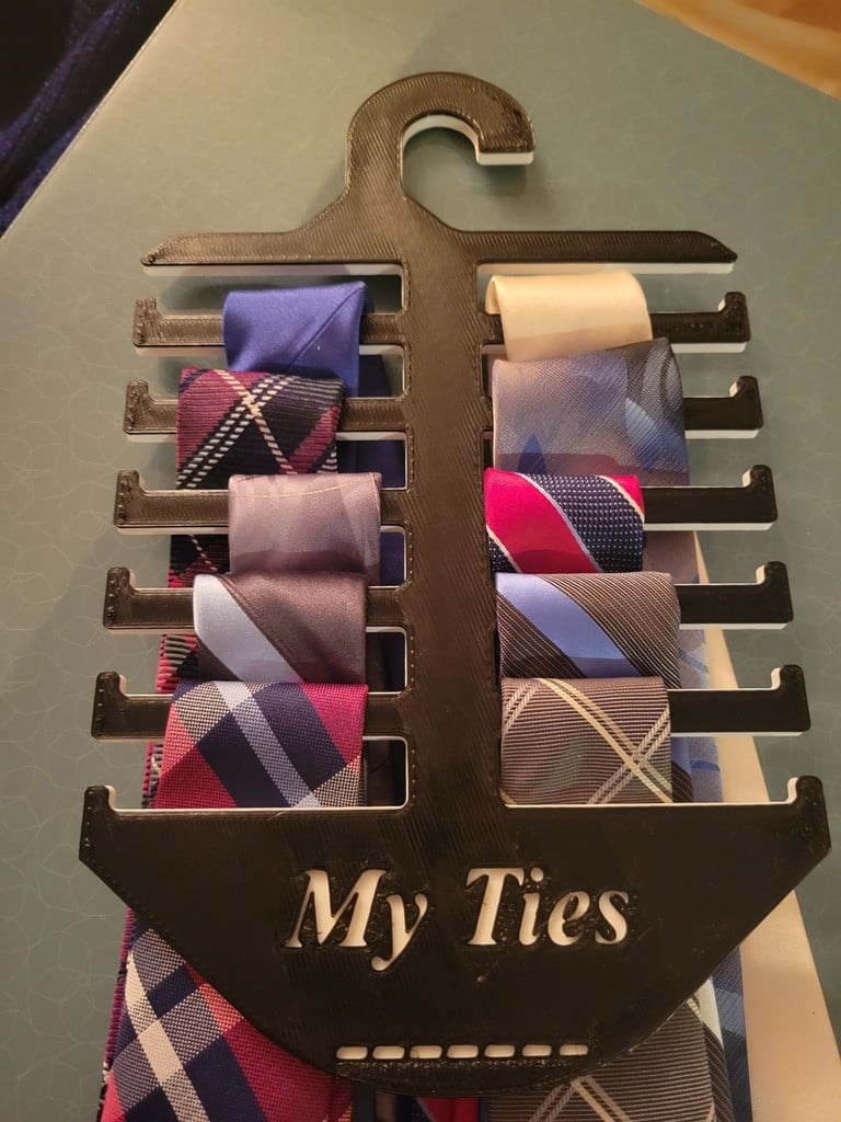 Tie rack - 10 ties by CoolThingsCanBeMade