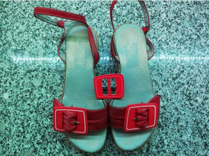 buckle shoe by 404notfound