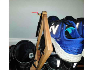 Shoe Horn Hook by evilzed