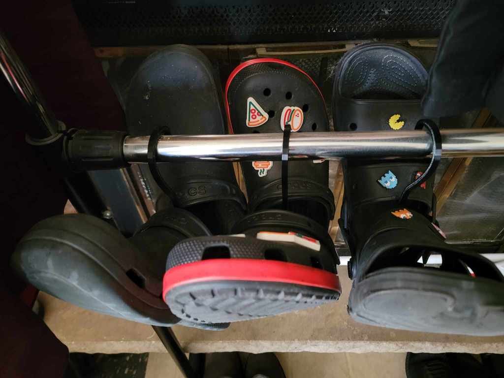 Shoe Hanger (Clothing style) by rux_ton - Image 2