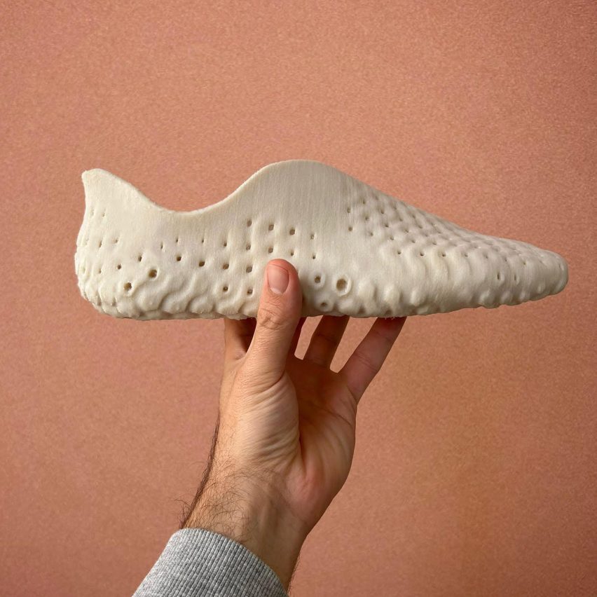 Vivobarefoot unveils "scan-to-print-to-soil" compostable footwear