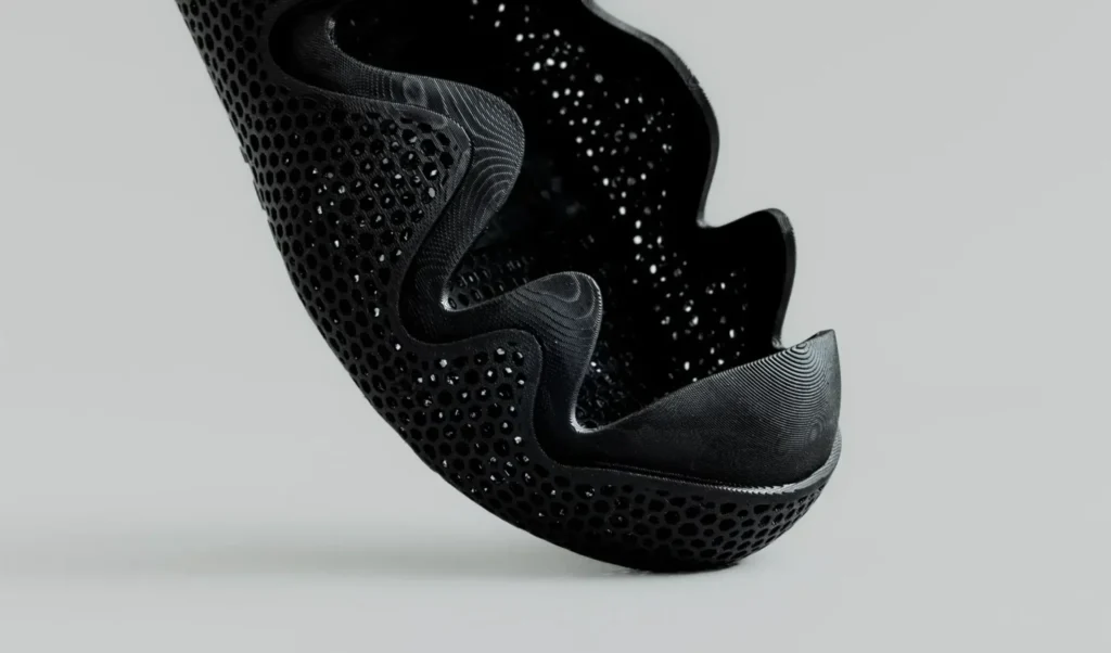 Hypsole launches 3D printed cleat guards. Produced using Carbon DLS technology, the product enables athletes to walk anywhere.