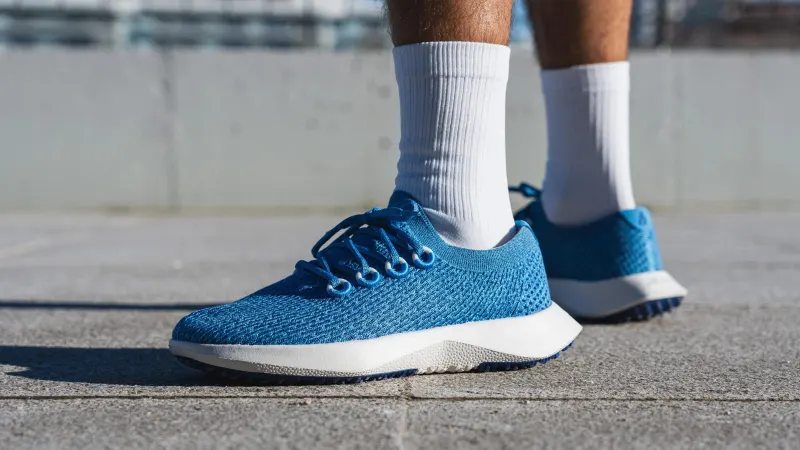 Allbirds Tree Dasher 2 made with sugarcane-based SweetFoam® and recycled materials