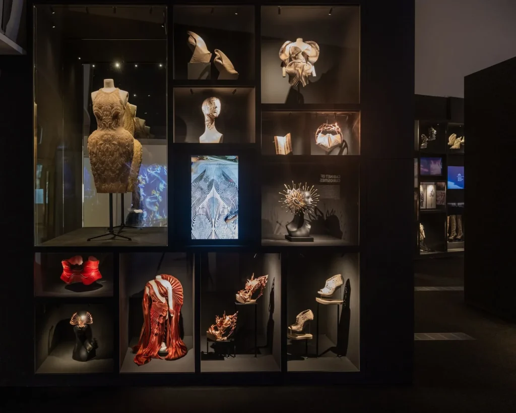 Installation view of IRIS VAN HERPEN’s “Sculpting the Senses” at ArtScienceMuseum, Singapore, 2025. Courtesy of Marina Bay Sands, Singapore.