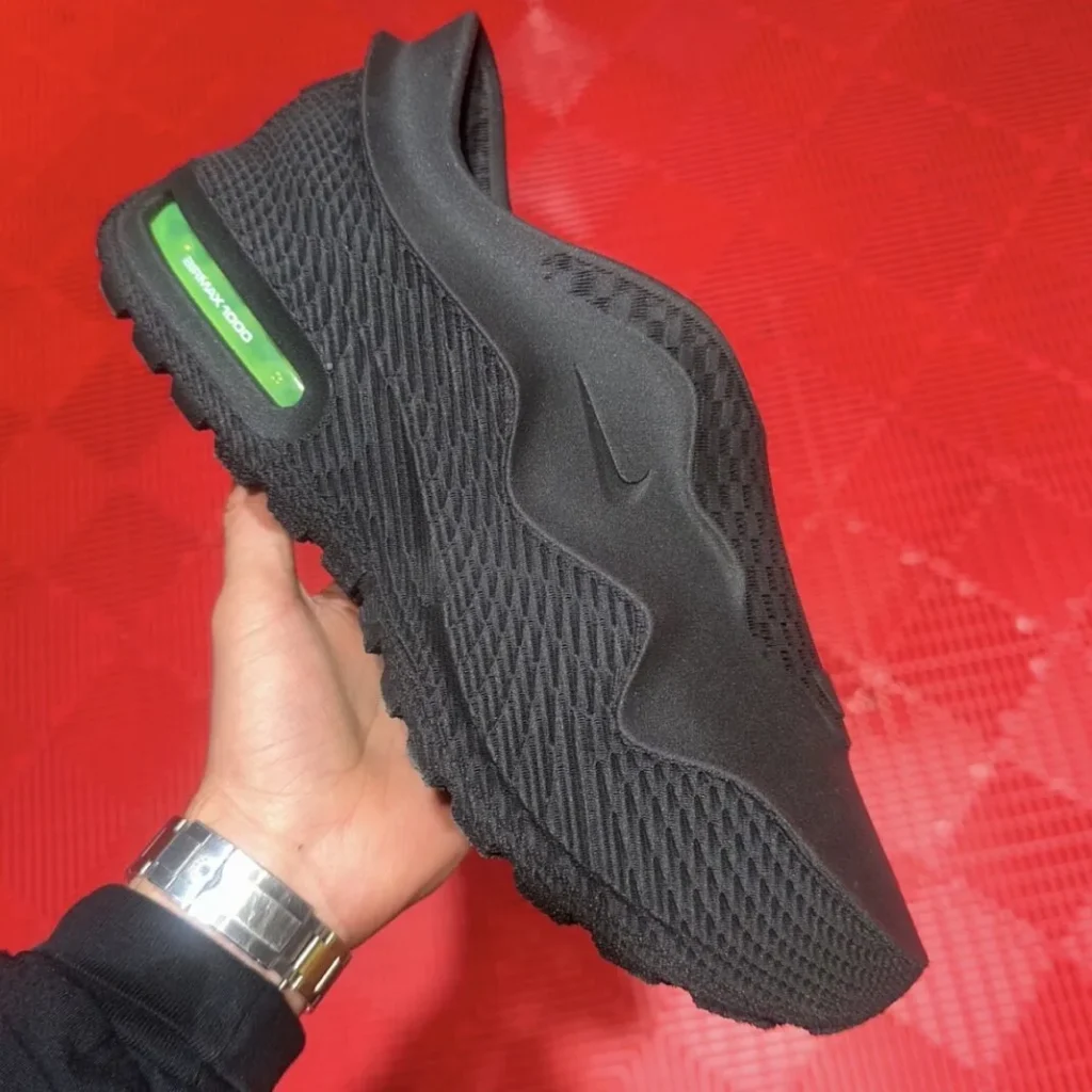 Nike Air Max 1000 “Black” — Zellerfeld