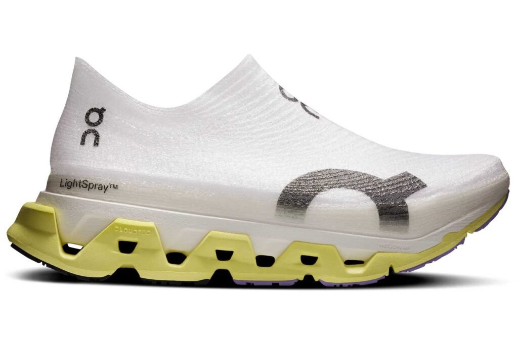 On's LightSpray Cloudmonster 3 Hyper brings its 3D-printed upper technology to the masses. Courtesy of On