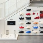 Zellerfeld retail display with 3D printed shoes and a foot scanning station for custom footwear.